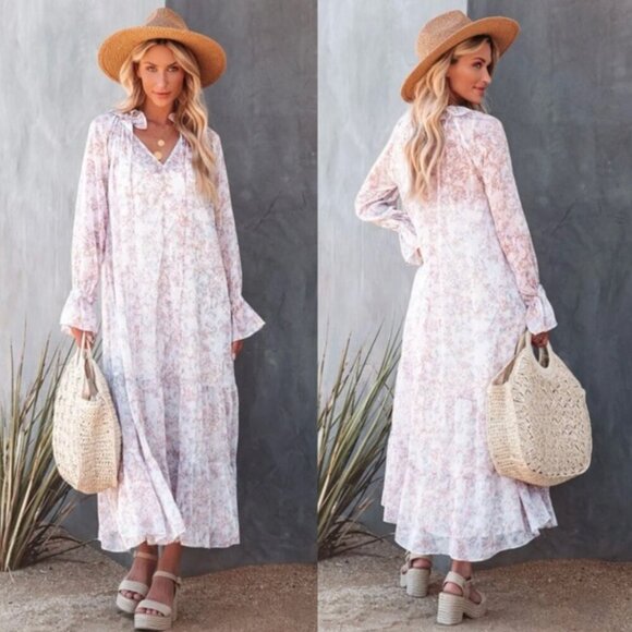 NEW Vici x Fate Dashing Daisies Chiffon Maxi Dress Purple Floral Size Medium - Picture 1 of 13